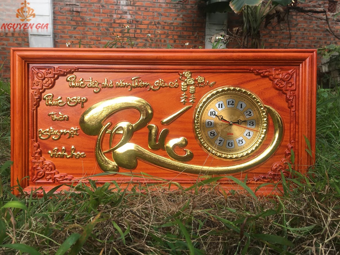 Đồng hồ treo tường chữ Phúc bằng gỗ hương
