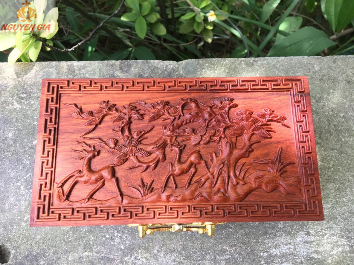 Top những quà tặng sếp phong thuỷ ý nghĩa?