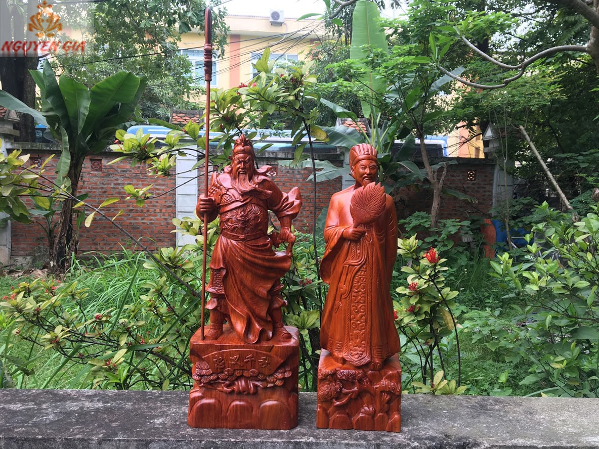 Tượng quan công - Khổng minh