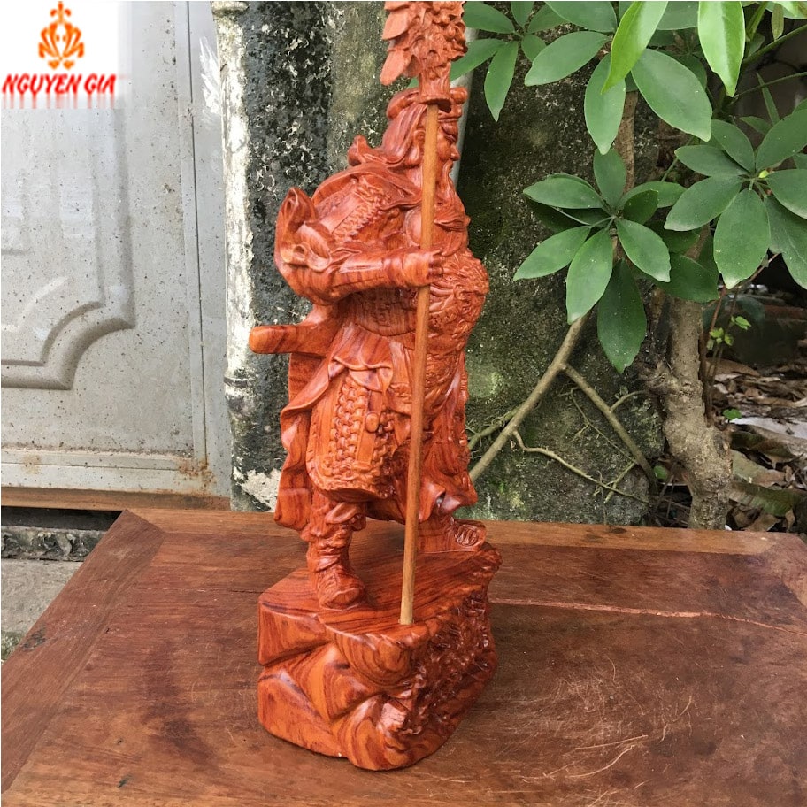 Tượng quan công - Khổng minh